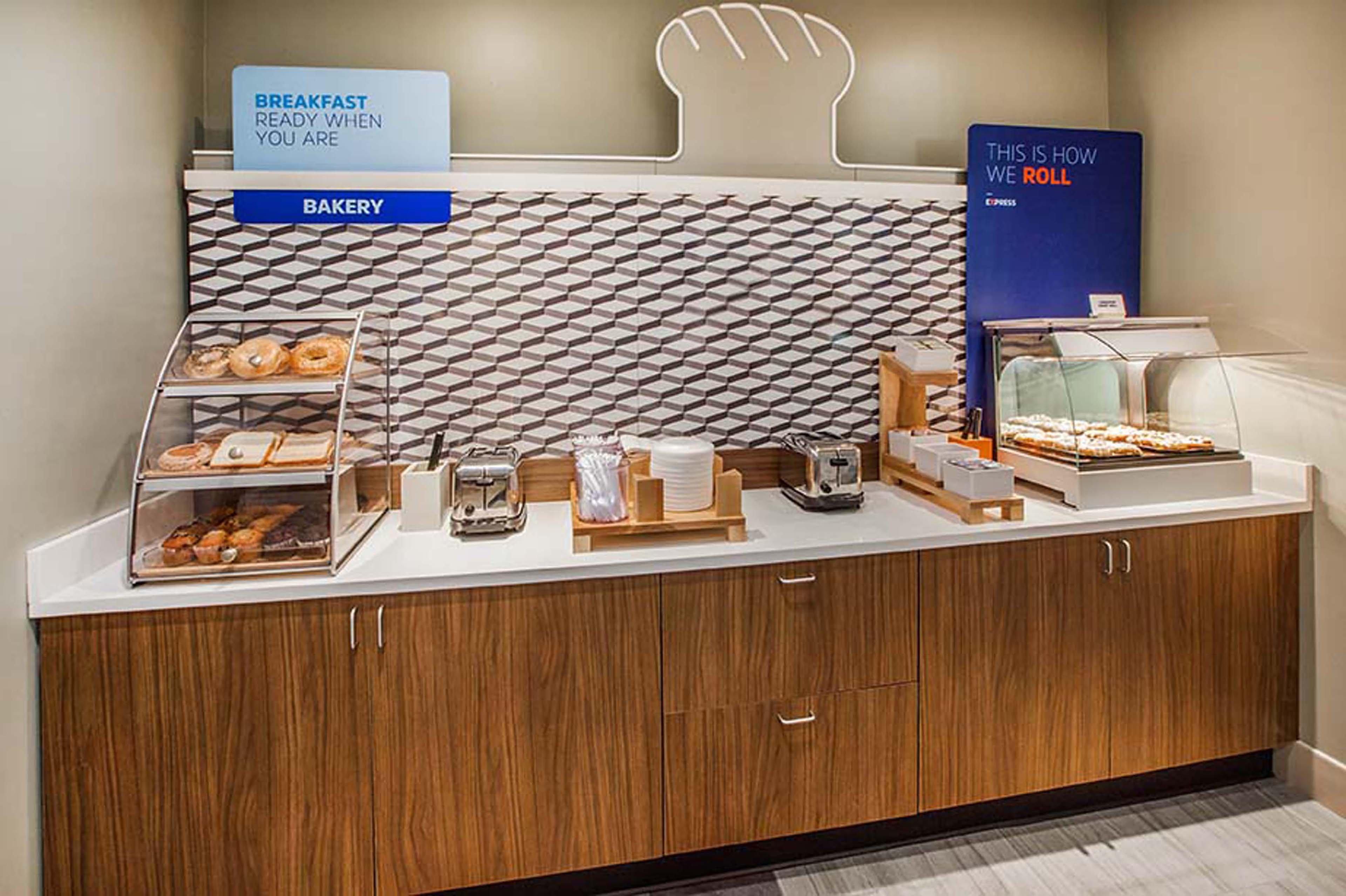 Holiday Inn Express Dryden By Ihg Extérieur photo